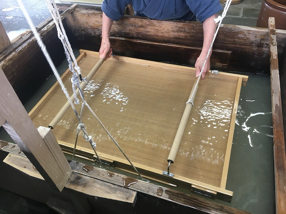 越前和紙の里 卯立の工芸館